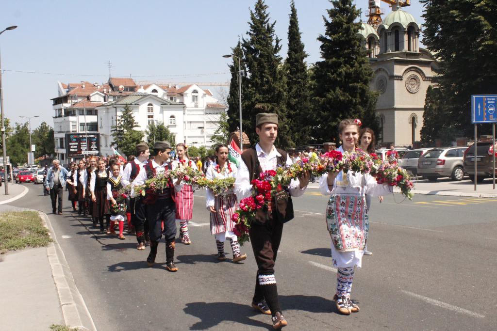 Одржавање литије поводом славе општине Чукарица - Духови